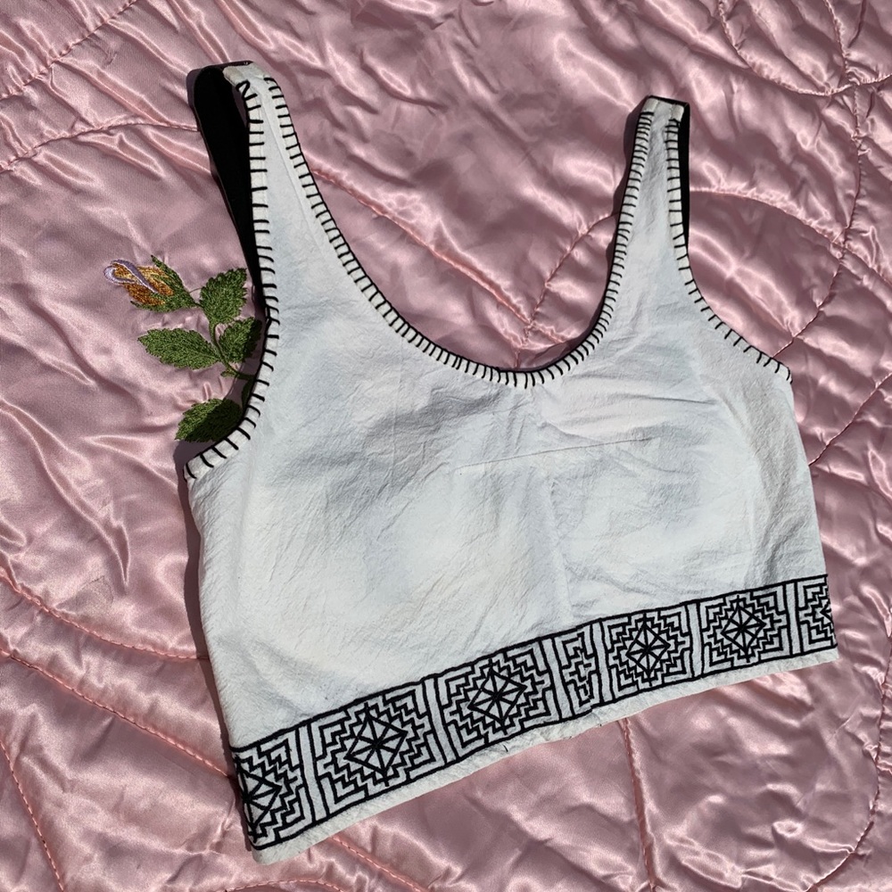 Embroidered crop top w/ leather straps, Sm